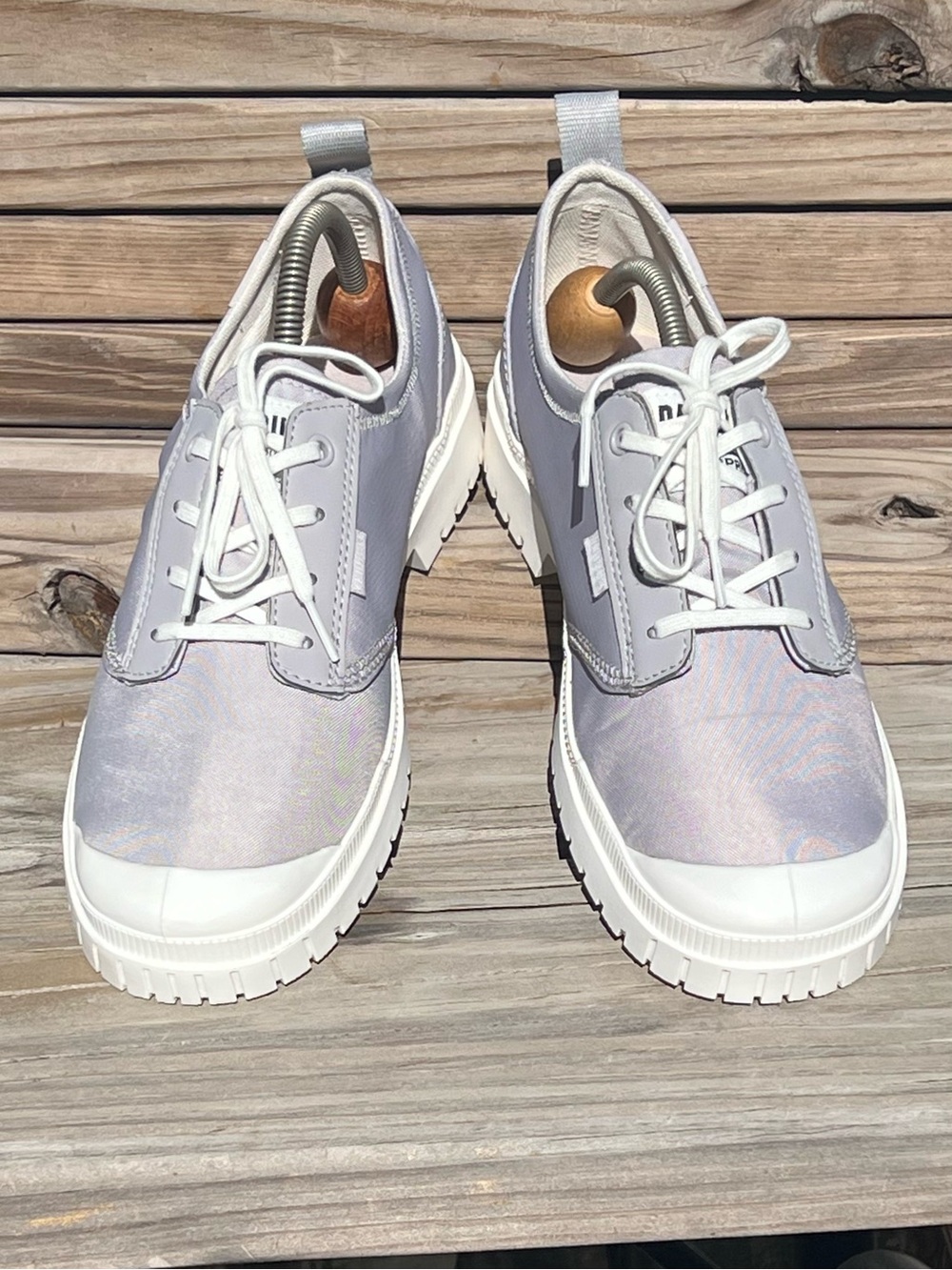•Palladium Pampa Gray Waterproof Lo Sneakers! EUC!